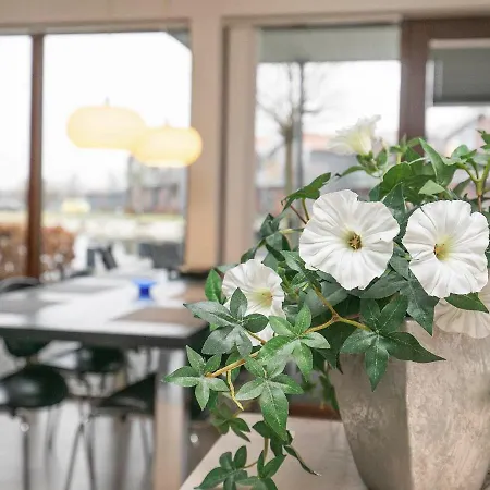 Two-bedroom In 7 Bogense