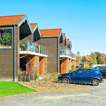 Two-bedroom In 7 *
